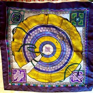 Hermés Cent Plis Des Miao Authentic Printed Silk 34” Square Square Scarf